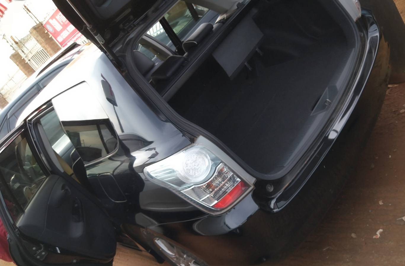 A picture of QUICK SALE TOYOTA FIELDER 2012 SERIOUS BUYER JUST CALL 0757