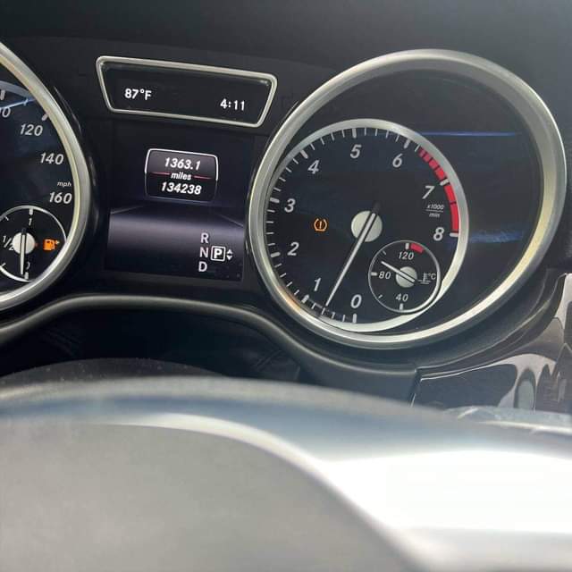 A picture of Ml350 2014 model fullest option