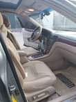 A picture of Es330 Lexus