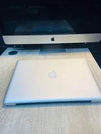 A picture of MAC BOOK PRO