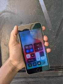 A picture of IPhone 6 Plus