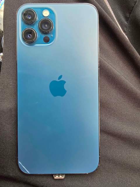 iPhone M.