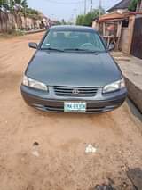 A picture of Clean Toyota Camry tiny light at affordable price in ikorodu