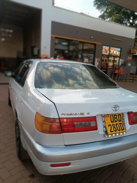 A picture of Toyota premio