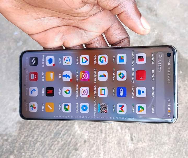 A picture of OnePlus 11 5G 512gb 16gb Ram