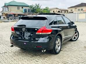 A picture of 5 Months Driven TOYOTA VENZA 2014 2015 XLE FULLEST OPTION