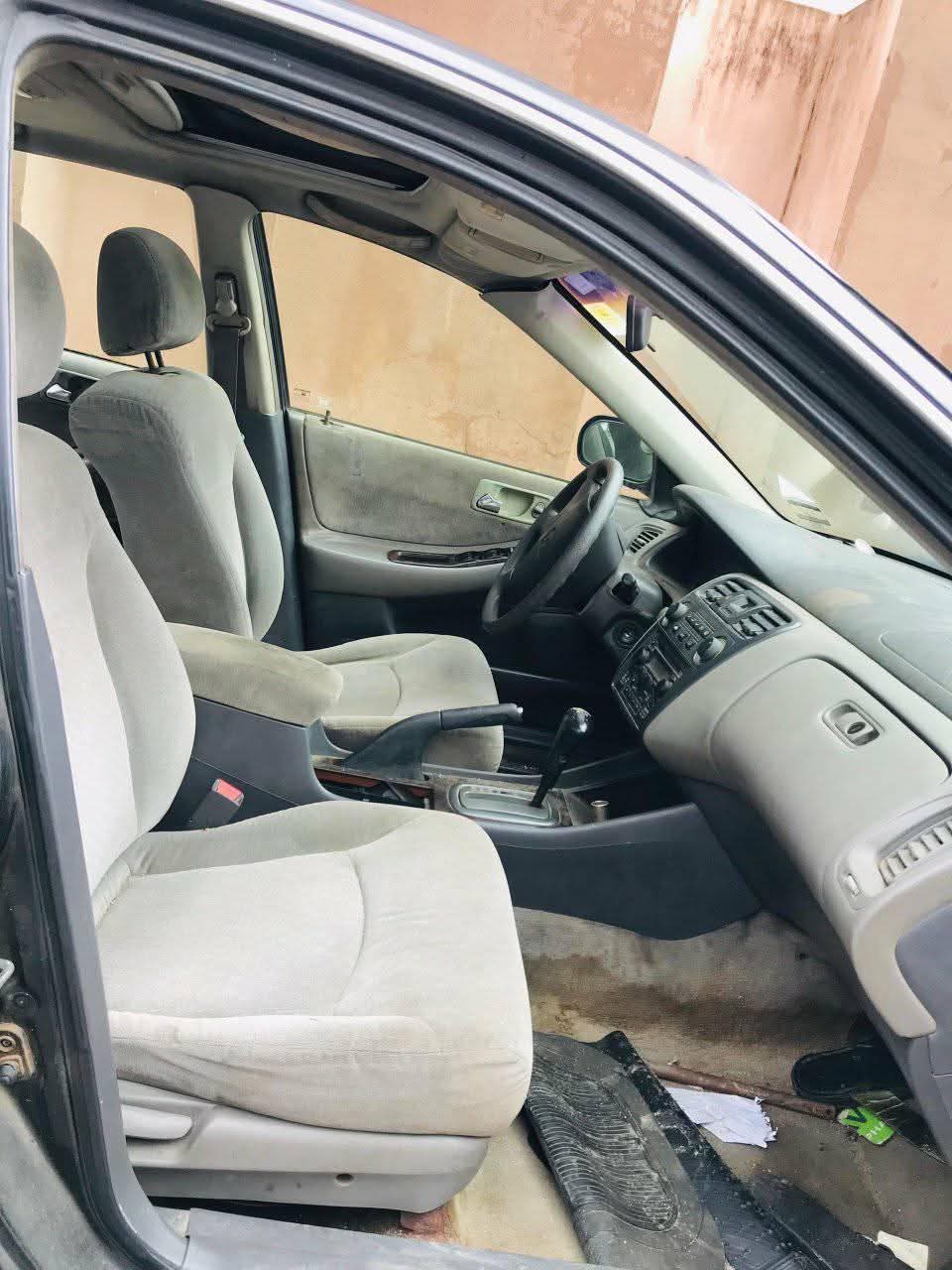 A picture of 2001 Honda accord