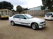 classifieds/cars bmw