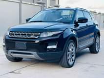 A picture of Price Bei 98mil Call 0658056651 RANGE ROVER year2013 cc 1990
