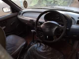 A picture of 2001 Nissan March