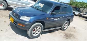 A picture of RAV 4