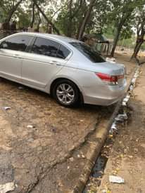 A picture of Distress sales Honda Accord full 2010 model Buy drive for