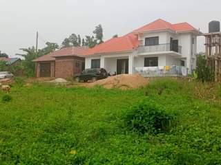 A picture of  BEYI YAKISUBU Matugga kiwebwa hill view Plots 50x100ft title