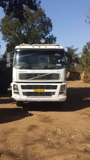 tipper truck