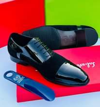 A picture of Tshs 120 000 Sizes 39 46
