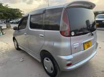 A picture of 2004 Toyota Fancargo silver
