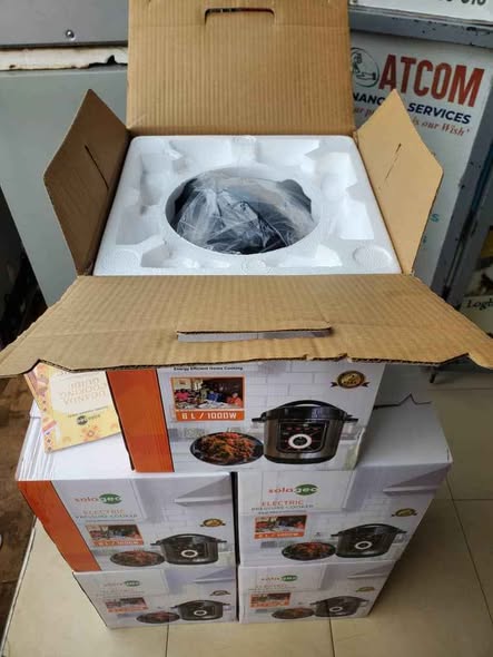 A picture of Brand new 6litres Electric Pressure Cookers in stock at only