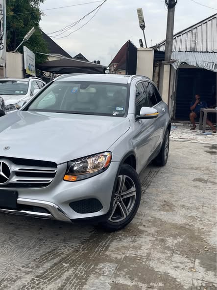 A picture of 2019 Mercedes Benz GLC 300