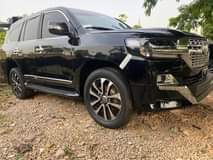 A picture of Land cruiser