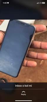 A picture of Iphone x