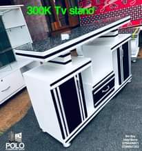 A picture of Nice items 0704406871