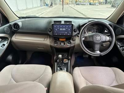 A picture of TOYOTA VANGUARD 28 3M