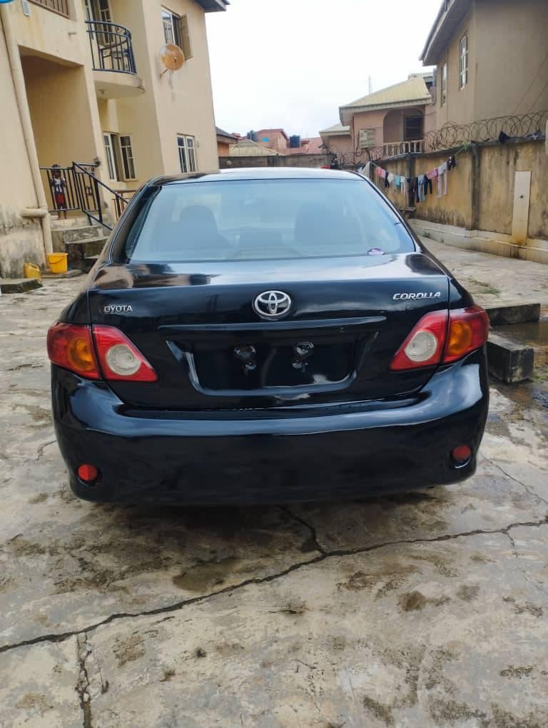 A picture of Toyota Corolla 2010 BUY AND TRAVEL ENGINE AND GEAR AC