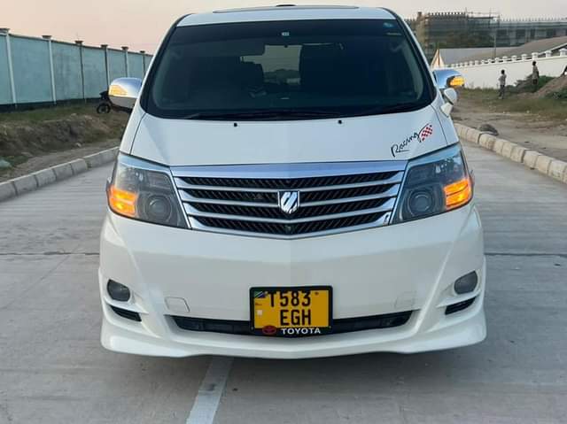 toyota alphard