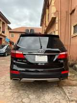 A picture of Extremely clean and sound 2015 Hyundai santafi limited Edition Location