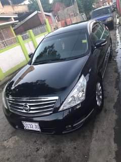 nissan teana