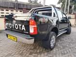 A picture of TOYOTA HULUX BEI MILIONI 77