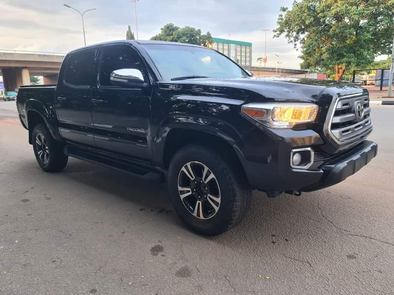 A picture of Foreign used upgraded to 2018 Tacoma Super sound price 17