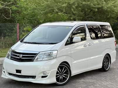 A picture of TOYOTA ALPHARD