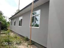 A picture of Watu wa Chanika nimewafikia Mwanazengo Njoo Uwai mapema Chumba Singo