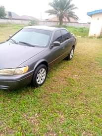 A picture of Camry pencil Tiny light baked on first body Engine perfect