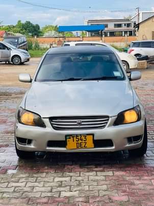 used toyota altezza