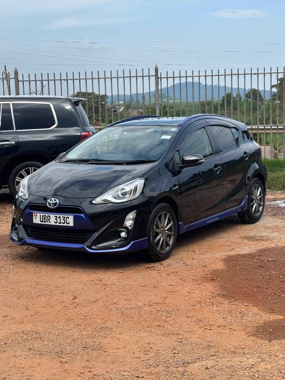 A picture of Toyota aqua urban 2015 hybrid 38m 0779 146 111