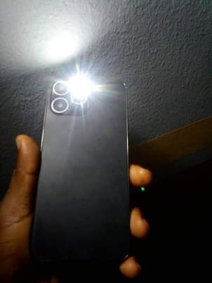 A picture of iPhone 13promax new edition