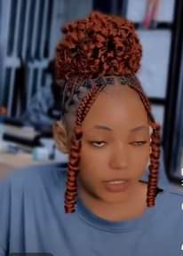 A picture of KUSUKA NA MAKEUP