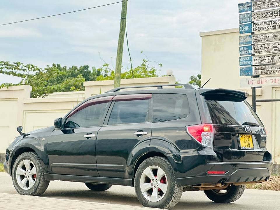 A picture of SUBARU FORESTER