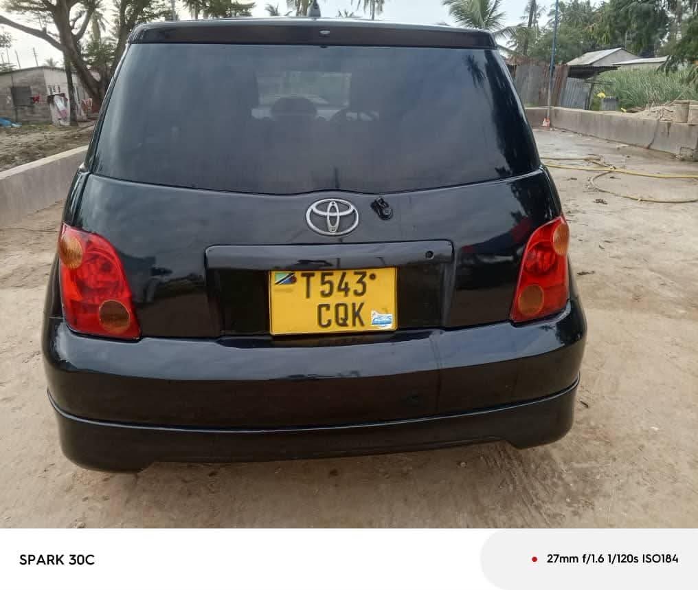 used toyota ist