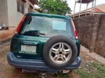 A picture of Honda CR V is available with good condition engine and
