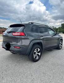 A picture of 2019 Jeep Cherokee TrailHawk Sport Utility 4D