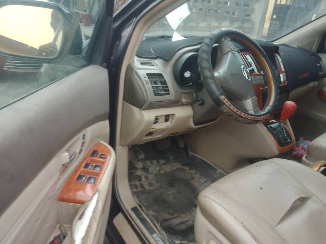 A picture of Used Lexus rx350 going for 5 5m settlemtn 300k
