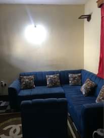 A picture of nauza sofa L la watu 6 liko vzr sana bei