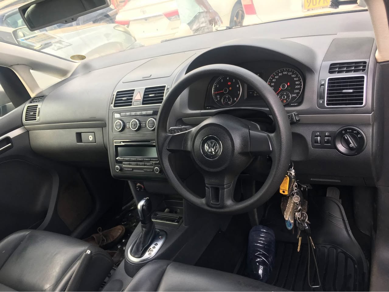 A picture of TAURAN Germany car 2 0cc call or WhatsApp 0759133661