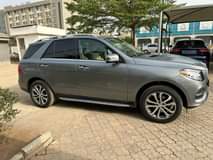 A picture of 2016 Mercedez Benz GLE350 foreign