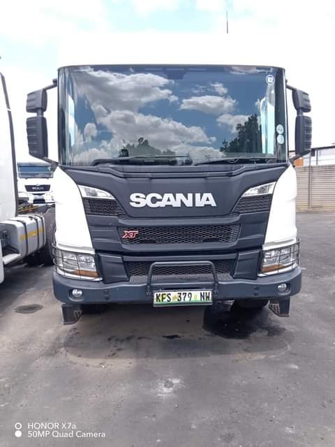 Trucks, T.