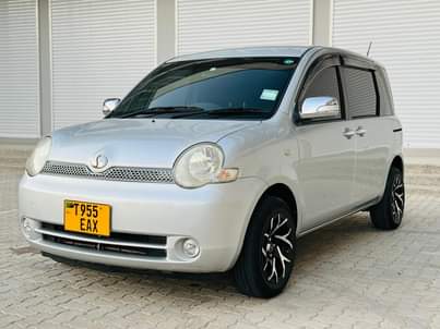 A picture of TOYOTA SIENTA