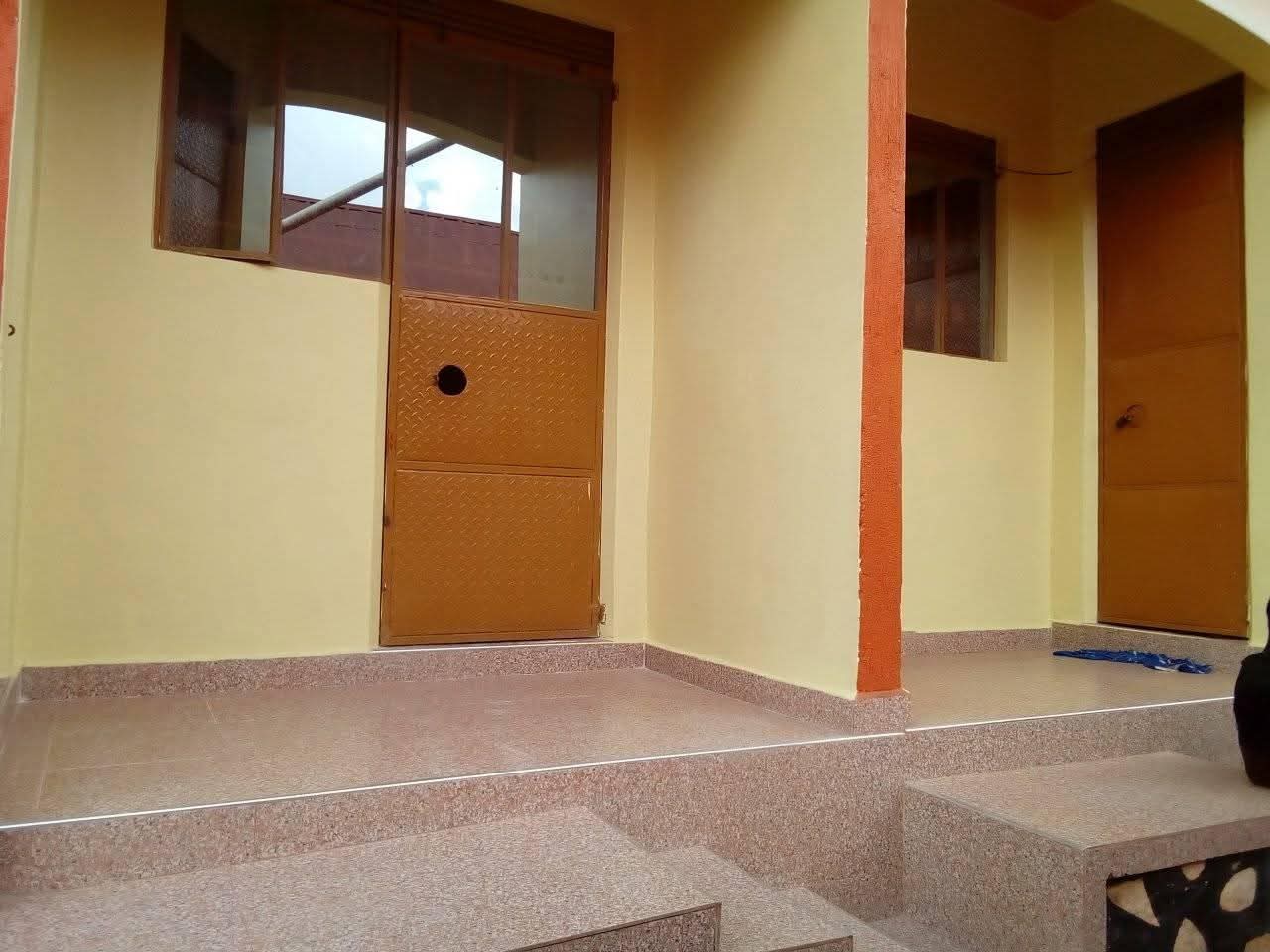 A picture of Single rooms for rent at 130k in Kawempe Katooke